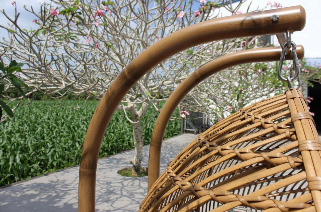 Avela Chair